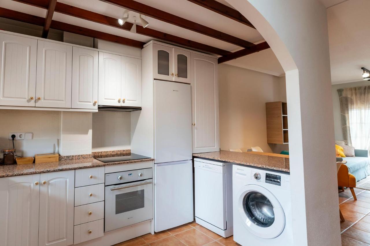 Apartamento Ático con terraza-solárium y piscina 4-6 personas WIFI A/C Roda Exterior foto