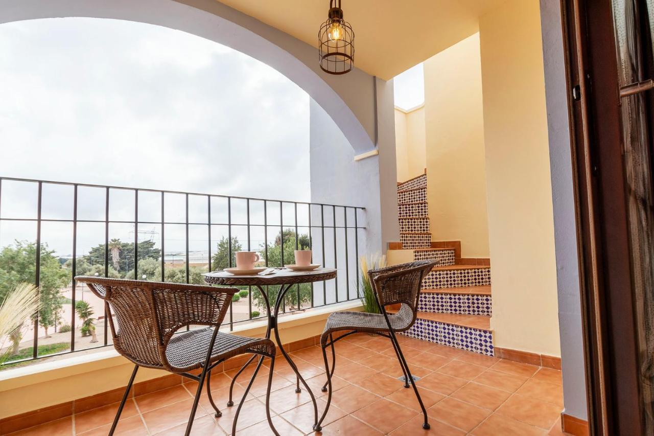 Apartamento Ático con terraza-solárium y piscina 4-6 personas WIFI A/C Roda Exterior foto